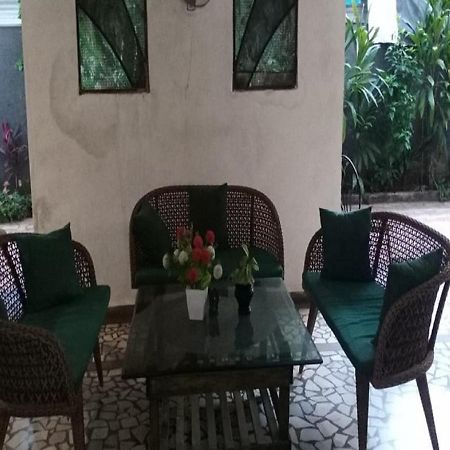 Hotel White House Pune Exterior foto